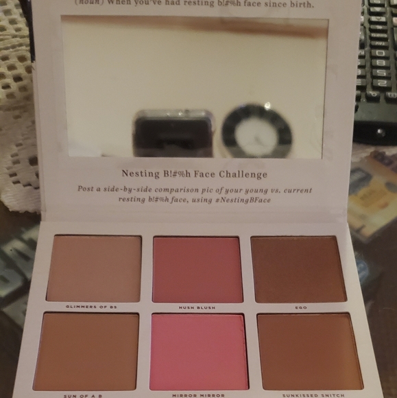 Pretty Vulgar Face Palette - Picture 2 of 4